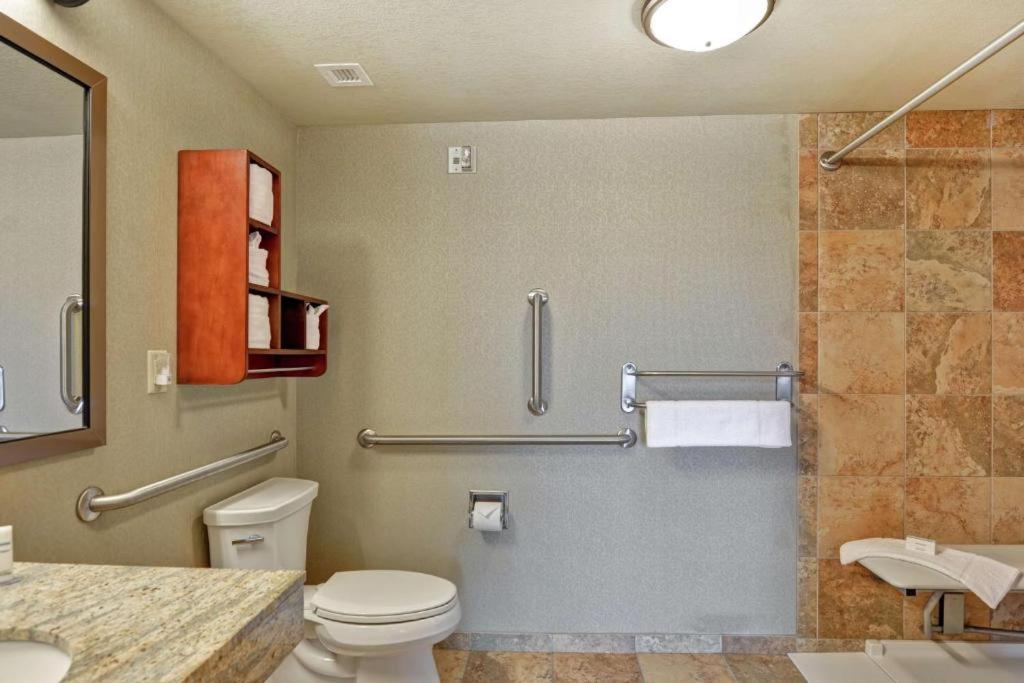 Hampton Inn And Suites New Hartford/Utica Dış mekan fotoğraf